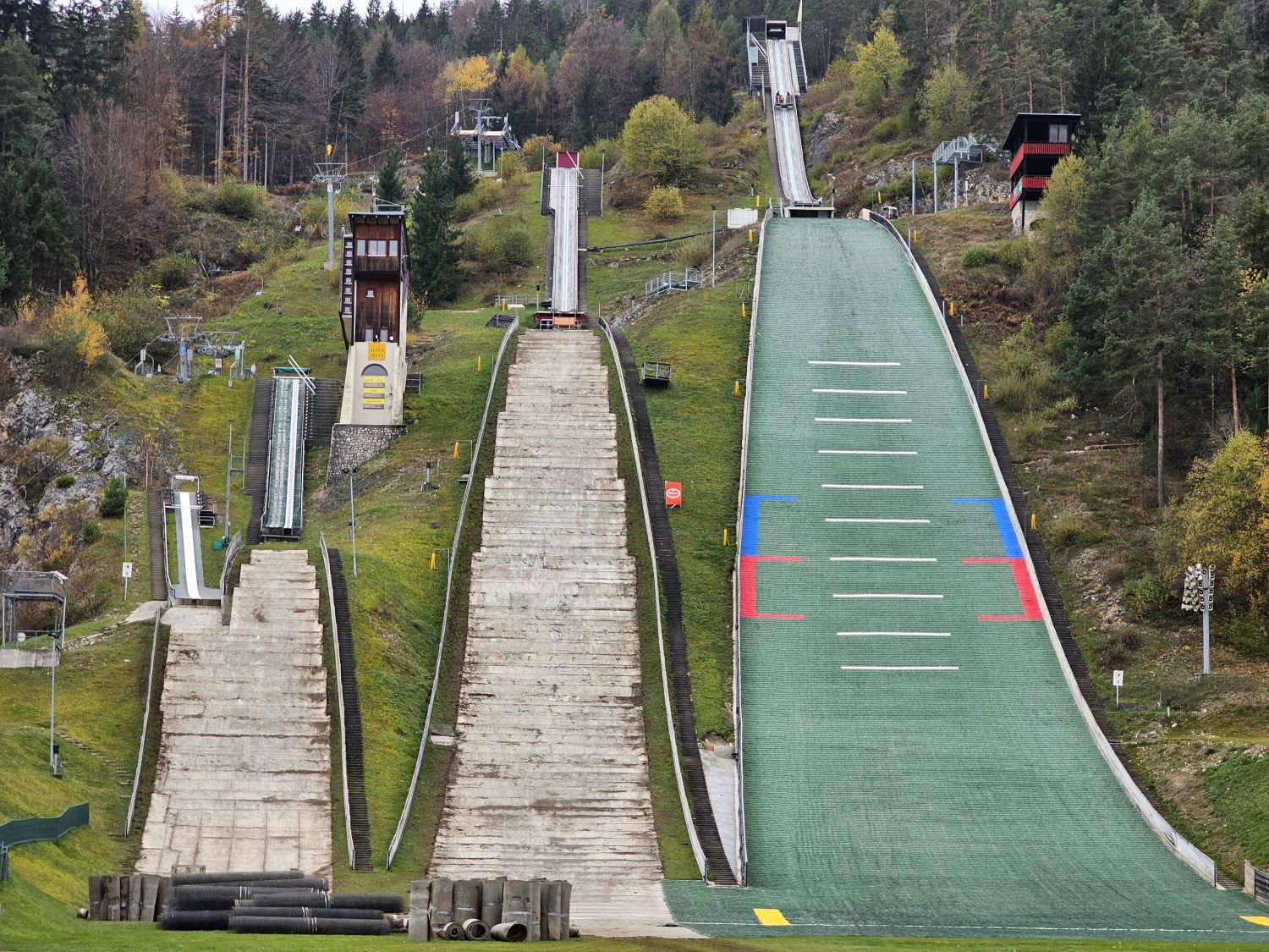 www.skisprungschanzen.com